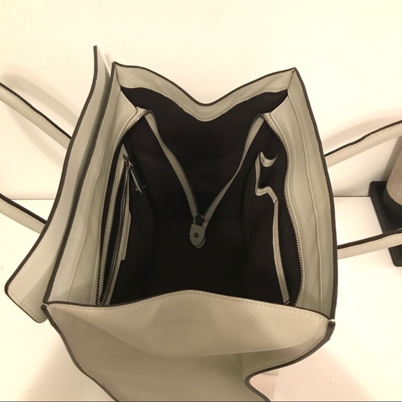 Celine Phantom luggage bag, only worn a couple of times. flawless - Picture 5 of 7